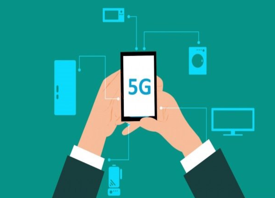 ▲ 여러 기기와 동시 연결과 접속이 되는 5G (출처: 네이버) 